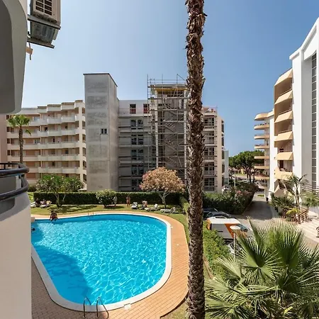 Apartment Tropicana Charmy *